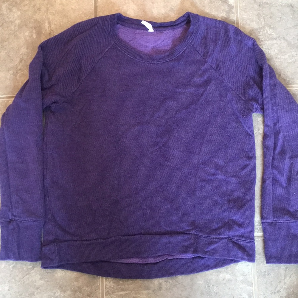 Under Armour women’s sweatshirt